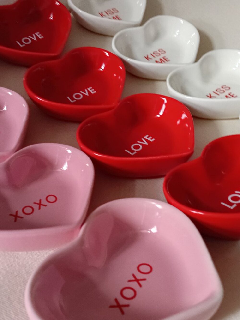 12 Piece Ceramic Heart Shaped Candy Dishes NEW In Box